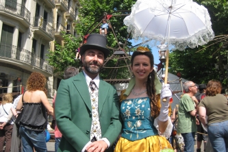GRAN ÈXIT DE LA FIRA MODERNISTA!
