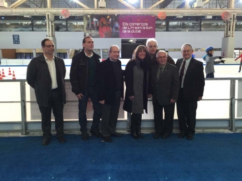 La Fundació Barcelona Comerç visita la pista de hielo de la Farga de l'Hospitalet